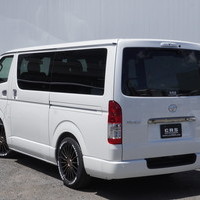 6927　オリジナルPKG　ハイエース　スーパーGL　ダークプライムⅡ　2WD　2000cc　ガソリン車　5人乗りのサムネイル