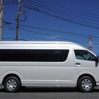 6641　オリジナルPKG　ハイエース　ワゴン　グランドキャビン　2WD　2700cc　ガソリン車　10人乗りのサムネイル
