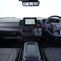 6927　オリジナルPKG　ハイエース　スーパーGL　ダークプライムⅡ　2WD　2000cc　ガソリン車　5人乗りのサムネイル