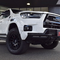 7095　令和4年式 ハイラックス Z”GR SPORT” 4WD 2,400cc(ディーゼル車) 5人乗車 7.8万kmのサムネイル