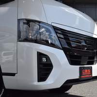 6017　登録済未使用車 令和8年式キャラバン グランドプレミアムGX 4WD 2,400cc (ディーゼル車) 5人乗車のサムネイル