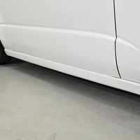 7057 平成24年式 ハイエース スーパーGL  2WD 3,000cc (ディーゼル車)  2/5人乗車 11万kmのサムネイル