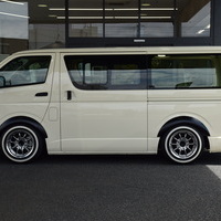 6354　8型ハイエースバン DX ガソリン車 2WD 2,000cc 3/6人乗りのサムネイル