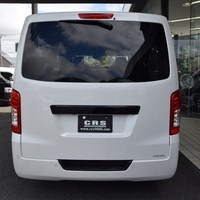 6005　登録済未使用車 令和8年式キャラバン グランドプレミアムGX 2WD 2,400cc (ディーゼル車) 5人乗車のサムネイル