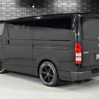6809 9型ハイエース DX  2WD 2,800CC ディーゼル車 4ナンバー 3/6人乗りのサムネイル