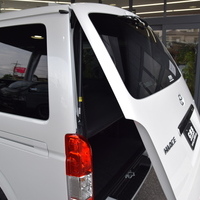 6926　9型ハイエースバン DARK PRIMEⅡ ガソリン車 2WD 2,000cc 2/5人乗りのサムネイル