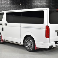 7063 平成30年式 レジアスエース スーパーGL ダークプライムⅡ  4WD 2,800cc (ディーゼル車)  2/5人乗車 7.9万kmのサムネイル