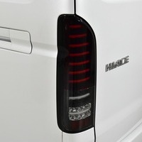7057 平成24年式 ハイエース スーパーGL  2WD 3,000cc (ディーゼル車)  2/5人乗車 11万kmのサムネイル