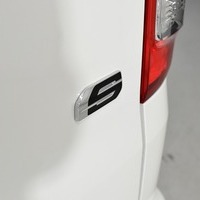 7099 令和7年式 ハイエース スーパーGL ダークプライムS  4WD 2,800cc (ディーゼル車)  2/5人乗車 0.7万km 車検:令和9年9月9日のサムネイル
