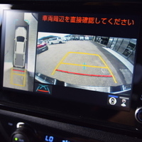 7095　令和4年式 ハイラックス Z”GR SPORT” 4WD 2,400cc(ディーゼル車) 5人乗車 7.8万kmのサムネイル