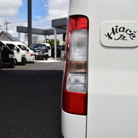 6417　タウンエースバンGL  1,500cc ガソリン車 2WD 2/5人乗車のサムネイル