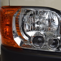 6354　8型ハイエースバン DX ガソリン車 2WD 2,000cc 3/6人乗りのサムネイル