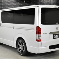 6929 9型ハイエース スーパーGL ダークプライムⅡ  2WD 2,000CC ガソリン車 4ナンバー 2/5人乗りのサムネイル