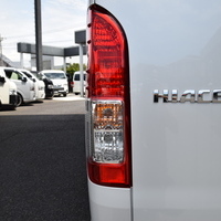 6926　9型ハイエースバン DARK PRIMEⅡ ガソリン車 2WD 2,000cc 2/5人乗りのサムネイル