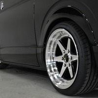 7114 令和1年式 ハイエース 特別仕様車 スーパーGL 50TH ANNIVERSARY LIMITED 2WD 2,800cc (ディーゼル車）4.6万kmのサムネイル