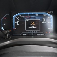6453　【新車登録済み未使用車】改良後モデル 令和8年式 三菱 デリカD5 G-Power Package 8人 4WD 2,200㏄ ディーゼル車 走行距離14キロ 車検令和11年3月のサムネイル