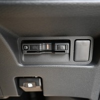 6453　【新車登録済み未使用車】改良後モデル 令和8年式 三菱 デリカD5 G-Power Package 8人 4WD 2,200㏄ ディーゼル車 走行距離14キロ 車検令和11年3月のサムネイル