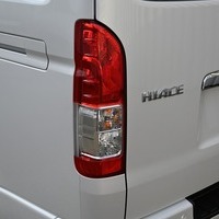 6922【新型】9型ハイエース スーパーGL 8型ヘッドライト取付 2WD 2,800cc (ディーゼル) 5人乗車 0kmのサムネイル
