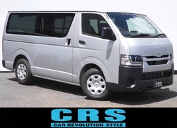 6815　オリジナルPKG　ハイエース　DX　2WD　2800cc　ディーゼル車　6人乗り