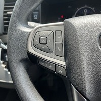 6920.令和8年式 9型ハイエースバン スーパーGL 2WD 2,800cc ディーゼル車 走行7キロ 新車未登録のサムネイル