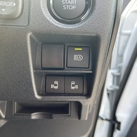 6920.令和8年式 9型ハイエースバン スーパーGL 2WD 2,800cc ディーゼル車 走行7キロ 新車未登録のサムネイル