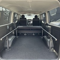 6920.令和8年式 9型ハイエースバン スーパーGL 2WD 2,800cc ディーゼル車 走行7キロ 新車未登録のサムネイル