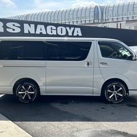 6893.平成31年式 ハイエース スーパーGL ダークプライムⅡ 2WD 2,800cc ディーゼル車 走行4.1万キロ 車検令和9年3月のサムネイル