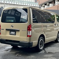6958.令和8年式 9型ハイエースバン スーパーGL 2WD 2,800cc ディーゼル車 走行5キロ 新車未登録のサムネイル