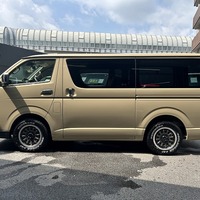 6958.令和8年式 9型ハイエースバン スーパーGL 2WD 2,800cc ディーゼル車 走行5キロ 新車未登録のサムネイル
