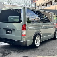 6993.令和8年式 9型ハイエースバン スーパーGL 2WD 2,800cc ディーゼル車 走行5キロ 新車未登録のサムネイル