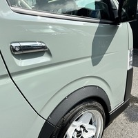 6993.令和8年式 9型ハイエースバン スーパーGL 2WD 2,800cc ディーゼル車 走行5キロ 新車未登録のサムネイル