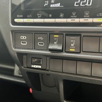 6993.令和8年式 9型ハイエースバン スーパーGL 2WD 2,800cc ディーゼル車 走行5キロ 新車未登録のサムネイル