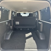 6993.令和8年式 9型ハイエースバン スーパーGL 2WD 2,800cc ディーゼル車 走行5キロ 新車未登録のサムネイル