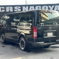 6813.令和8年式 ハイエースバン DX 2WD 2,800cc ディーゼル車 走行5キロ 新車未登録のサムネイル