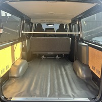6813.令和8年式 ハイエースバン DX 2WD 2,800cc ディーゼル車 走行5キロ 新車未登録のサムネイル