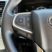 7019.令和8年式 9型ハイエースバン スーパーGL 2WD 2,800cc ディーゼル車 走行4キロ 新車未登録のサムネイル