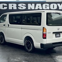 6173.令和8年式 ハイエースバン DX 2WD 2,000cc ガソリン車 走行7キロ 新車未登録のサムネイル