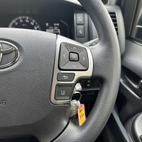 6173.令和8年式 ハイエースバン DX 2WD 2,000cc ガソリン車 走行7キロ 新車未登録のサムネイル