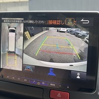 6173.令和8年式 ハイエースバン DX 2WD 2,000cc ガソリン車 走行7キロ 新車未登録のサムネイル