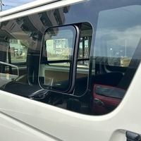 6808.令和8年式 ハイエースバン DX 2WD 2,800cc ディーゼル車 走行8キロ 新車未登録のサムネイル