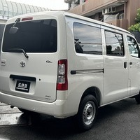 6592.令和8年式 タウンエースバン GL 4WD 1,500cc ガソリン車 走行13キロ 新車未登録のサムネイル