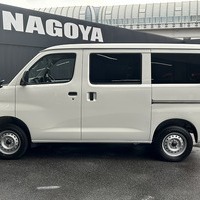 6592.令和8年式 タウンエースバン GL 4WD 1,500cc ガソリン車 走行13キロ 新車未登録のサムネイル