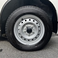 6592.令和8年式 タウンエースバン GL 4WD 1,500cc ガソリン車 走行13キロ 新車未登録のサムネイル