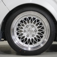 6737 9型ハイエース スーパーGL ダークプライムⅡ  2WD 2,000CC ガソリン車 1ナンバー 2/5人乗りのサムネイル