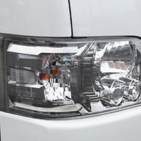 7106　令和4年式　ハイエース　スーパーGL　ダークプライムⅡ　4WD　2800cc　ディーゼル車　5人乗り　5.0万kmのサムネイル