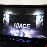 7192 平成27年式 ハイエース スーパーGL ダークプライム  2WD 2,000cc (ガソリン車)  2/5人乗車 10.4万kmのサムネイル