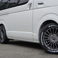 6923【新型】9型ハイエース スーパーGL  2WD 2,800cc (ディーゼル) 5人乗車 23kmのサムネイル
