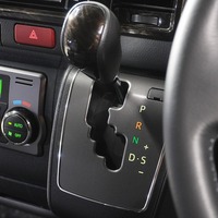7142 令和1年式 ハイエース スーパーGL ダークプライムⅡ  2WD 2,800cc (ディーゼル車)  2/5人乗車 5.0万kmのサムネイル