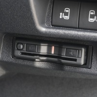 6923【新型】9型ハイエース スーパーGL  2WD 2,800cc (ディーゼル) 5人乗車 23kmのサムネイル