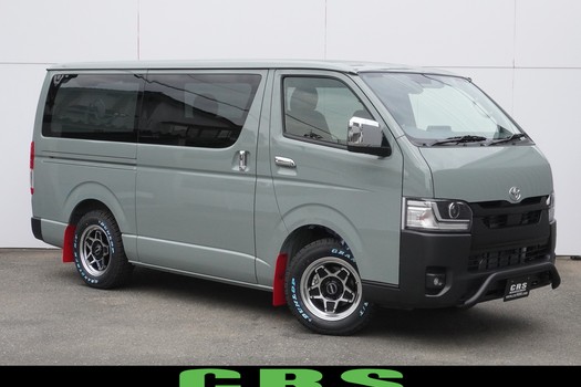 6995【新型】9型ハイエース スーパーGL  2WD 2,800cc (ディーゼル) 5人乗車 20kmのサムネイル
